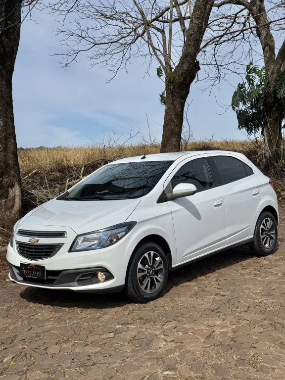 Chevrolet Onix 1.4 LTZ — foto 1 de 14