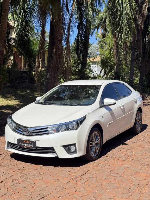 Toyota Corolla Altis 2.0 — foto 1 de 15