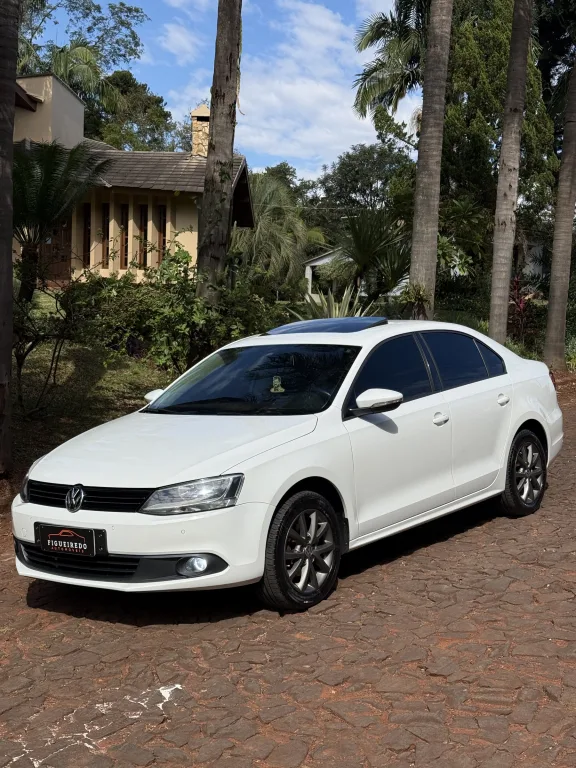 Volkswagen Jetta Comfortline 2.0 — foto 1 de 15