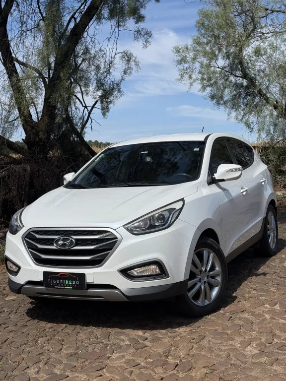 Hyundai IX35 — foto 1 de 13