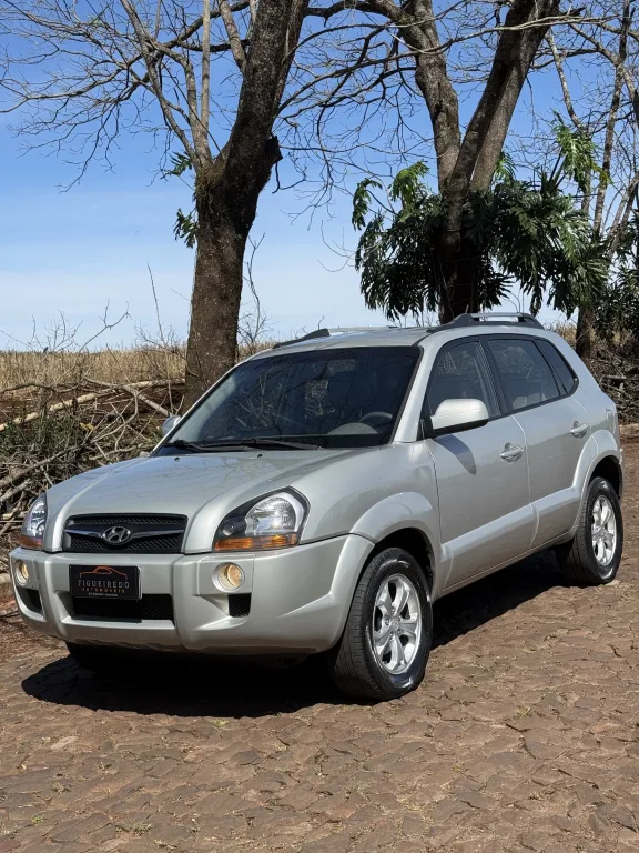 Hyundai Tucson 2.0 GLS — foto 1 de 12